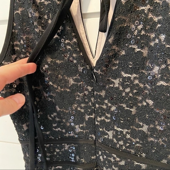 Nightway | Lace Short Banded Cocktail Dress - Picture 9 of 14